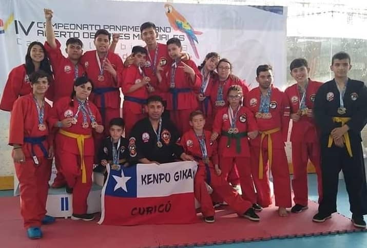 Escuela Kempo Gikan logró gran cantidad de medallas en Panamericano de Cali