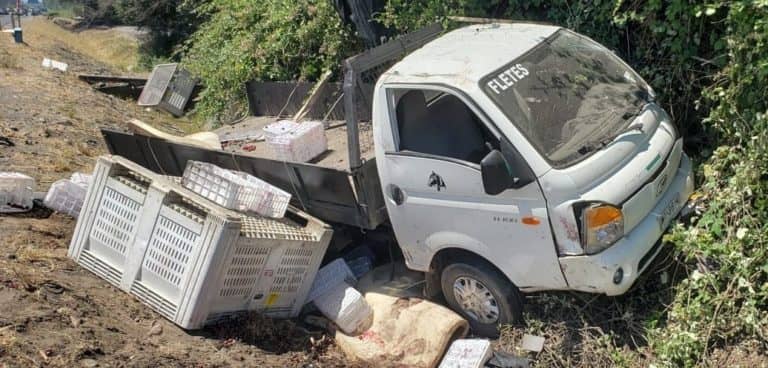 Dos personas lesionadas de gravedad en accidente de tránsito en Quilvo