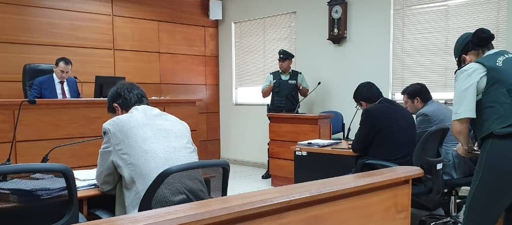 Tribunal condenó con cuatro años de libertad vigilada a autores de incendio a peajes en Teno