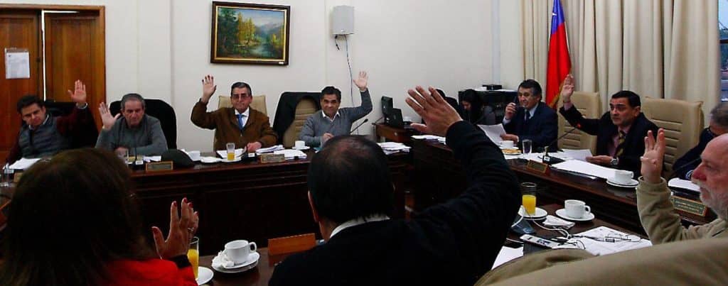 Concejo Municipal aprobó recursos para instalar software que detecta trastornos de salud mental
