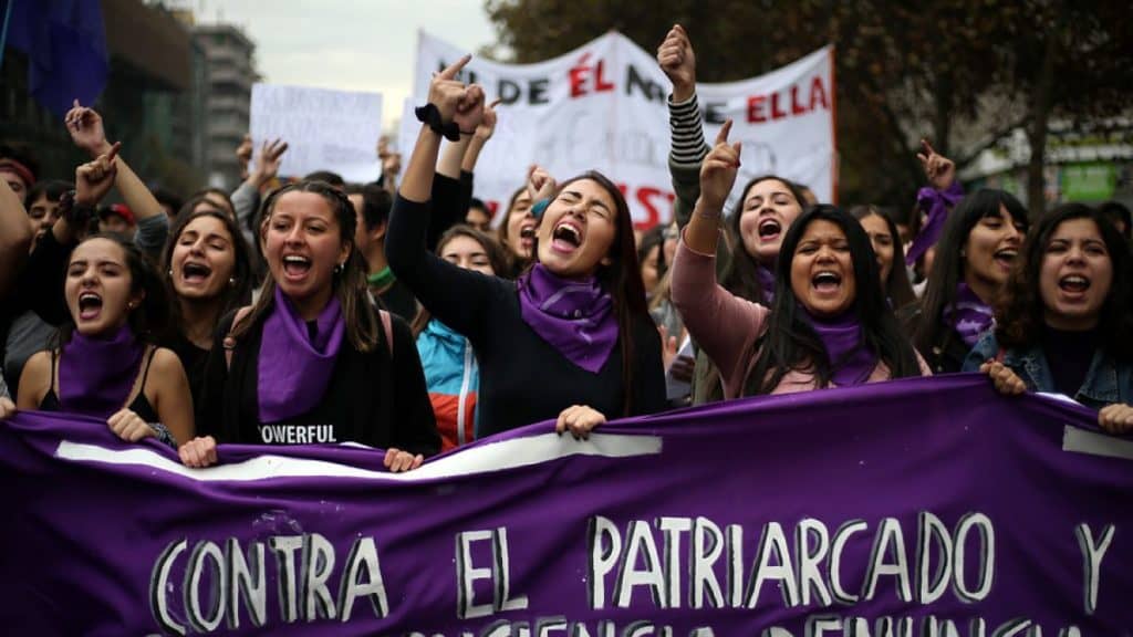 Gobernador de Curicó hace llamado a pedir autorizaciones por marcha del 8M