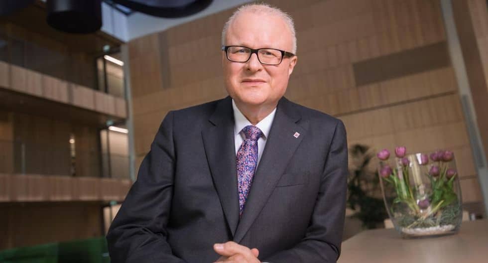 Ministro regional alemán se quitó la vida por crisis del COVID-19: estaba "profundamente preocupado"