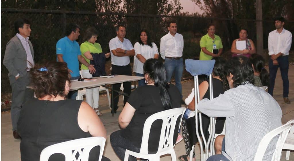Municipio de Curicó inició proyecto para instalar reductores de velocidad en Villa Licantén