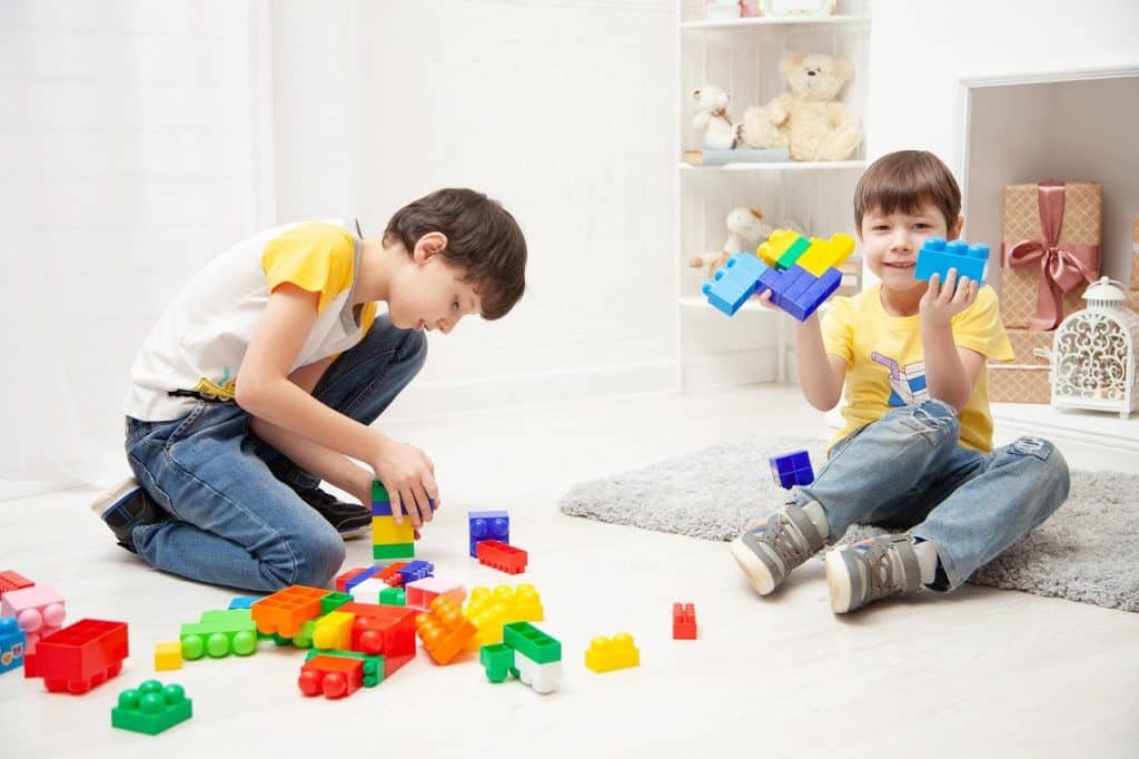 Confinamiento: 12 consejos para los niños y sus familias