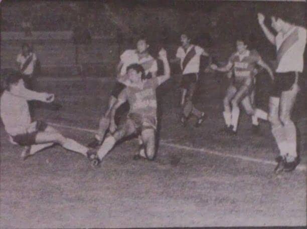 El “Pluto” Contreras y su paso por Curicó Unido en 1983