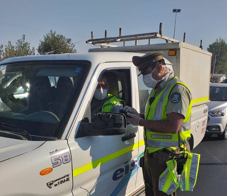 Carabineros fiscaliza a personas en cuarentena preventiva con sistema de monitoreo