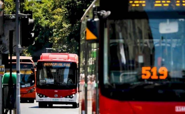 Chofer del Transantiago le pidió a un pasajero que se pusiera mascarilla y terminó apuñalado