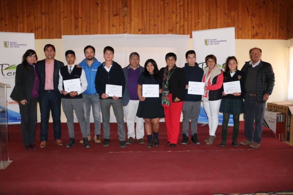 Teno seguirá destinando 20 millones de pesos en becas estudiantiles