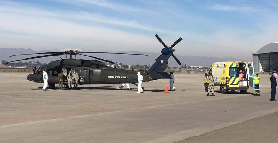 Pacientes con COVID-19 son trasladados desde Santiago a Talca en helicóptero