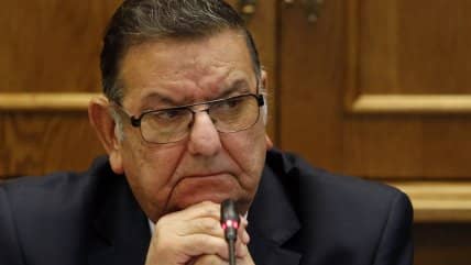 Primer parlamentario contagiado por COVID-19