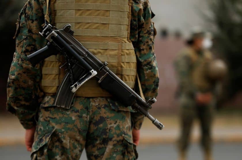 Patrulla militar fue víctima de robo por parte de “limpiaparabrisas”