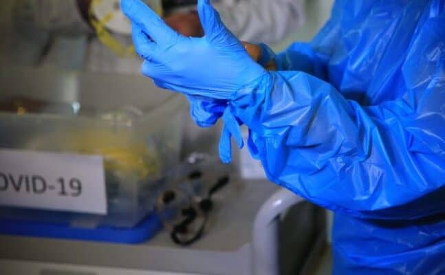Cesfam Los Aromos de Curicó pausó atención por tres casos positivos de Covid-19 de funcionarios