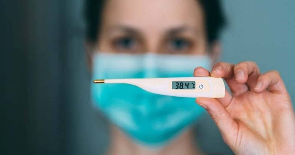 COVID-19: Colegio Médico pide considerar caso sospechoso a quien tiene sólo fiebre