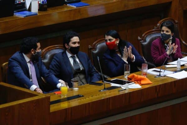 Congreso aprobó proyecto que simplifica y hace más expedito el Ingreso Familiar de Emergencia