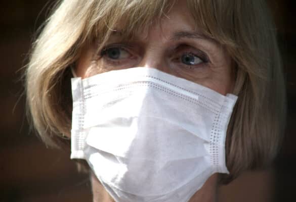 Evelyn Matthei afirmó que de aprobarse ley del retiro del 10% de los fondos previsionales “Chile se va a incendiar”