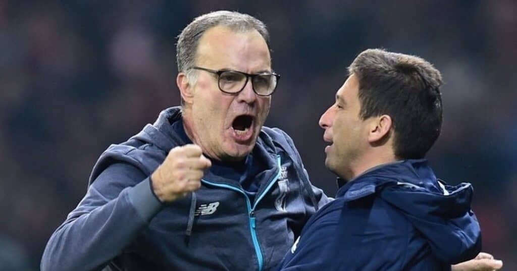 Bielsa sigue sumando y está a dos fechas de la Premier