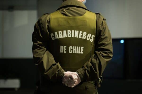 Detienen a funcionario de carabineros Curicó que no respetó cuarentena obligatoria