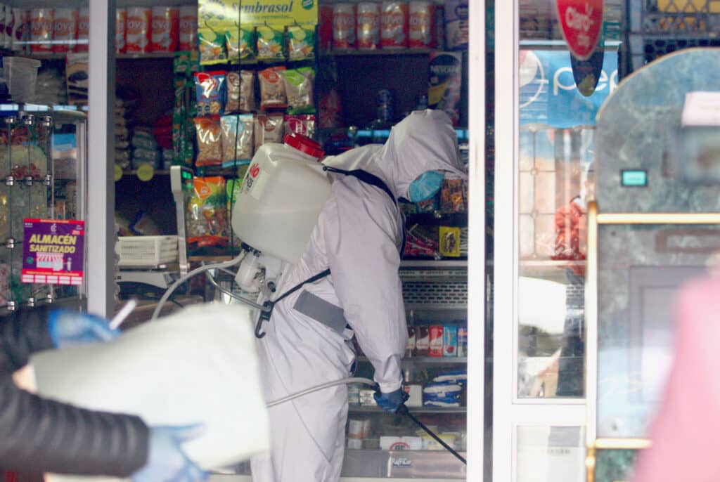 Más de 800 locales de barrios han sido sanitizados