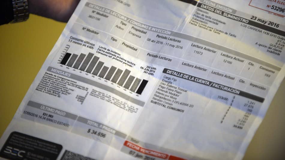 Este lunes sube la luz: Revisa el aumento región por región