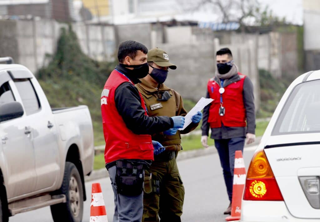 Intensa fiscalización de cuarentena en Curicó