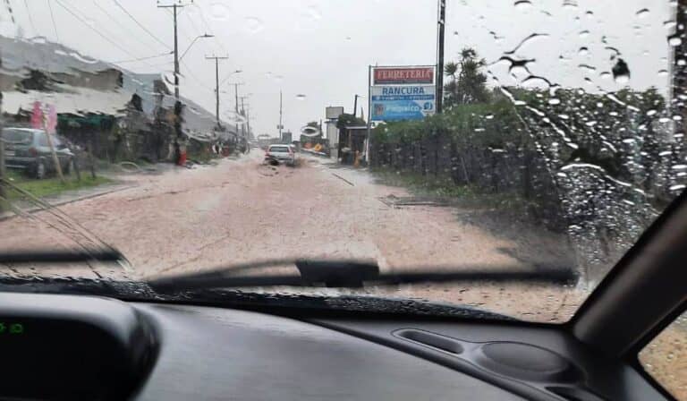 Costa curicana supera sin damnificados fuerte temporal de lluvia y viento