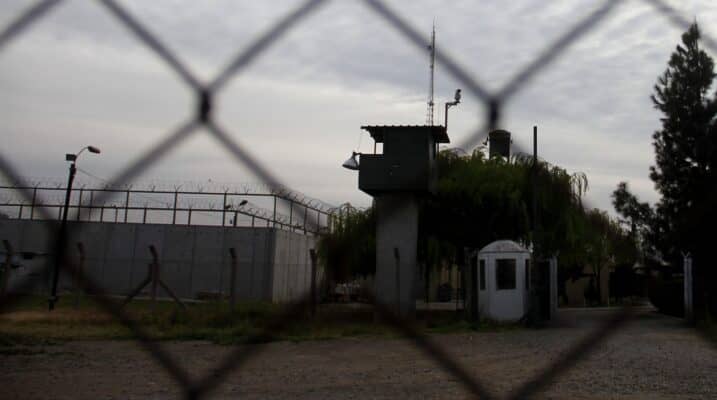 Gobierno indultó a dos internos de Punta Peuco: cumplían condena por violación de derechos humanos