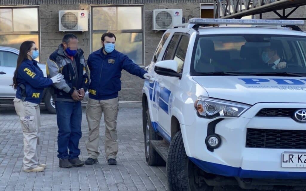 PDI detuvo a hombre que abusó de madre e hija en supuestas “curaciones”