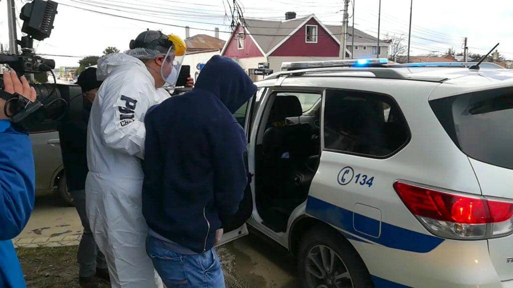 Detienen a dos pacientes Covid-19 por violación en residencia sanitaria de Punta Arenas