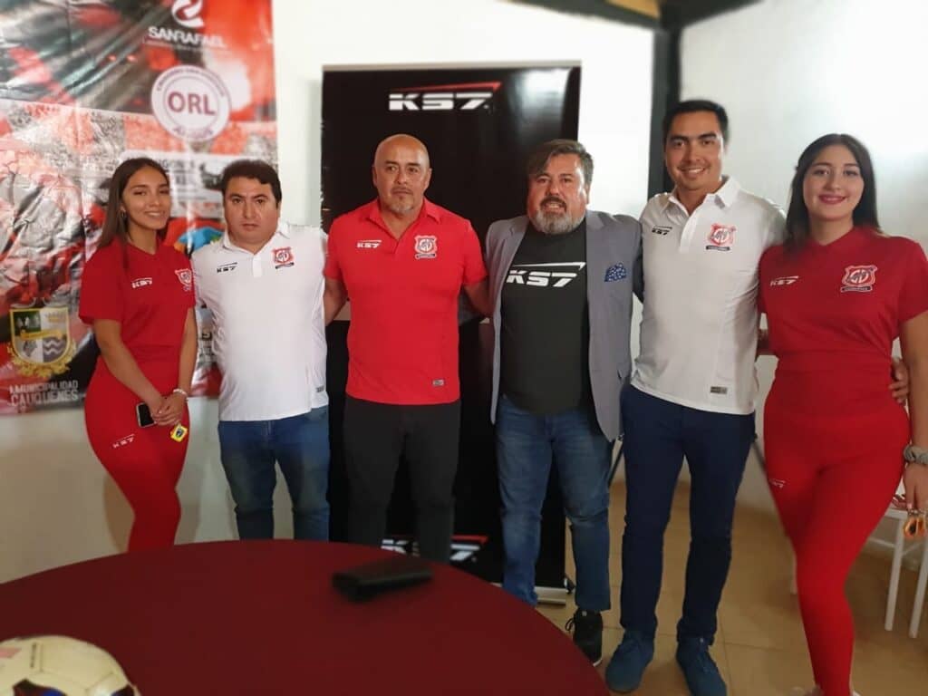 Con Musrri en la banca: Independiente de Cauquenes listo para inicio de la Segunda División