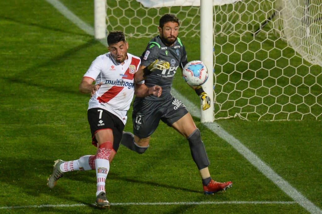 Errores que cuestan caro: Curicó Unido no logra sumar en Torneo Nacional
