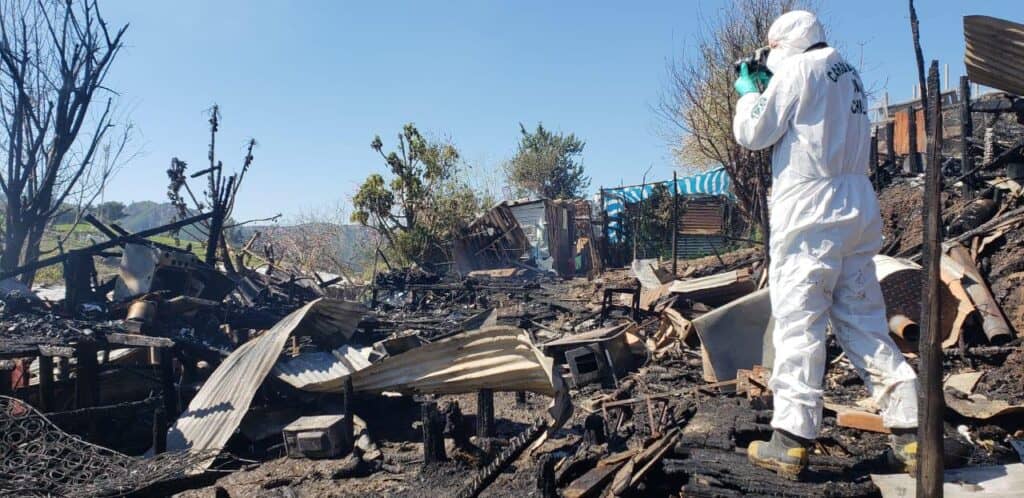 Incendio en Constitución dejó tres muertos y un herido grave