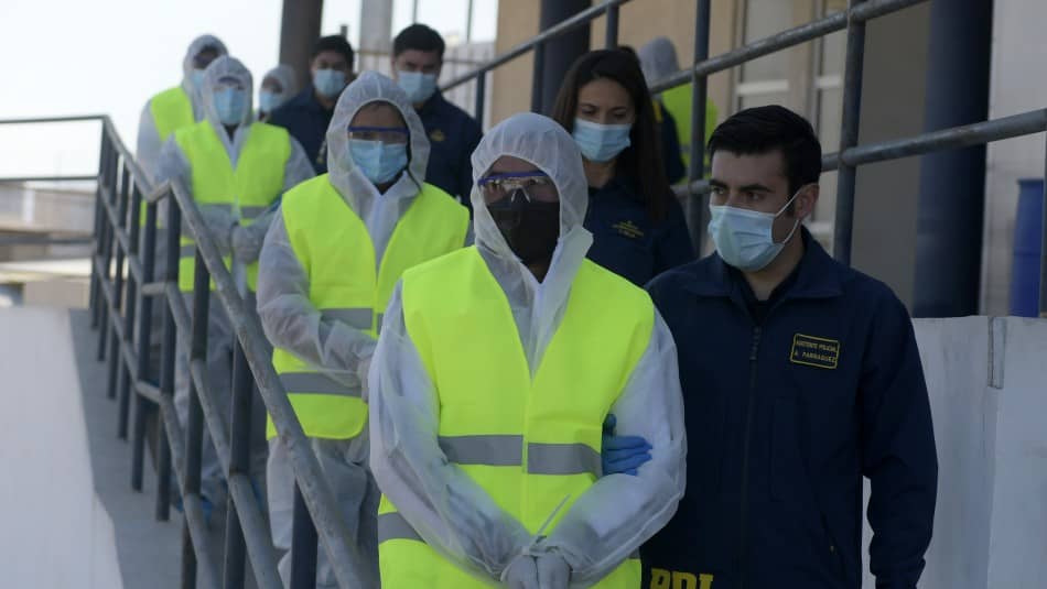 Expulsan del país a 207 ciudadanos bolivianos condenados por diversos delitos
