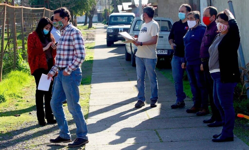 Reposición de veredas en población John Kennedy de Curicó comenzará el próximo lunes