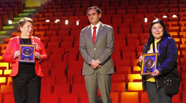 Municipio de Curicó reconoció a ciudadanos como patrimonio vivo