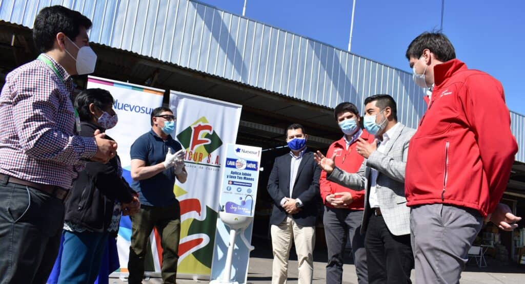 Gobierno firmó convenio con NuevoSur para instalar lavamanos portátiles en lugares de alta convocatoria