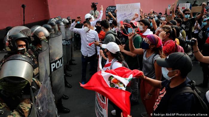 Perú: claves de la crisis política en un país sin partidos