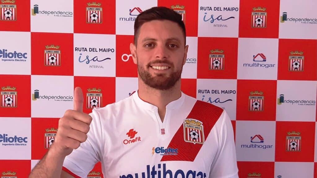 Leonel Galeano se incorporó a Curicó Unido