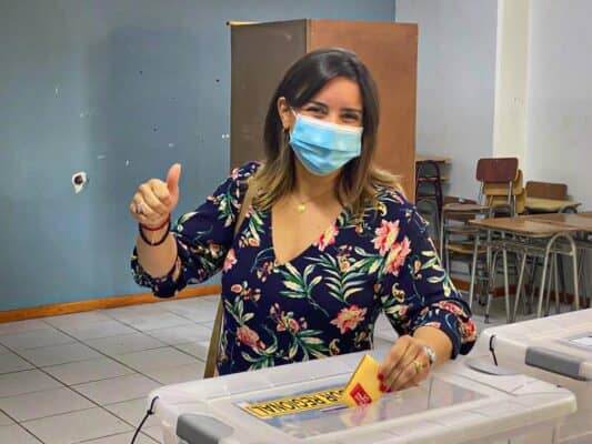 Macarena Pons es la nueva candidata de Chile Vamos para la alcaldía de Curicó