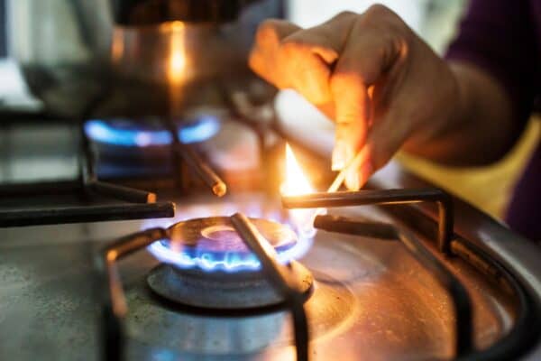 Municipalidad de Molina anunció que entregará una carga de gas para "todas las casas de la comuna"