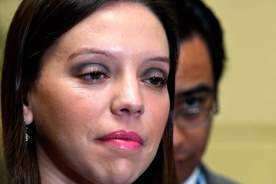 Diputada Camila Flores solicita al gobierno pagar bono COVID-19 a Carabineros y FF.AA.