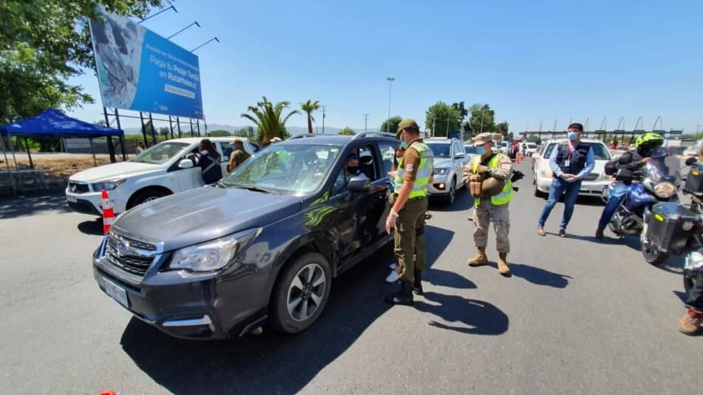 Autoridades instalaron controles sanitarios en accesos a la Región del Maule