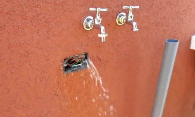 Vecinos de Parque Rauquén de Curicó acusan a empresa por fallas de construcción y falta de seguridad