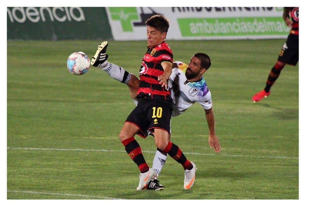 Rangers vence y alcanza el liderato de la Primera B