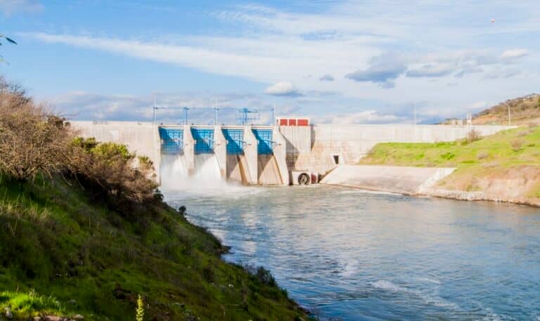 Encuentran fallecido a hombre que salvó a su esposa e hija de ahogarse en embalse Convento Viejo de Chimbarongo