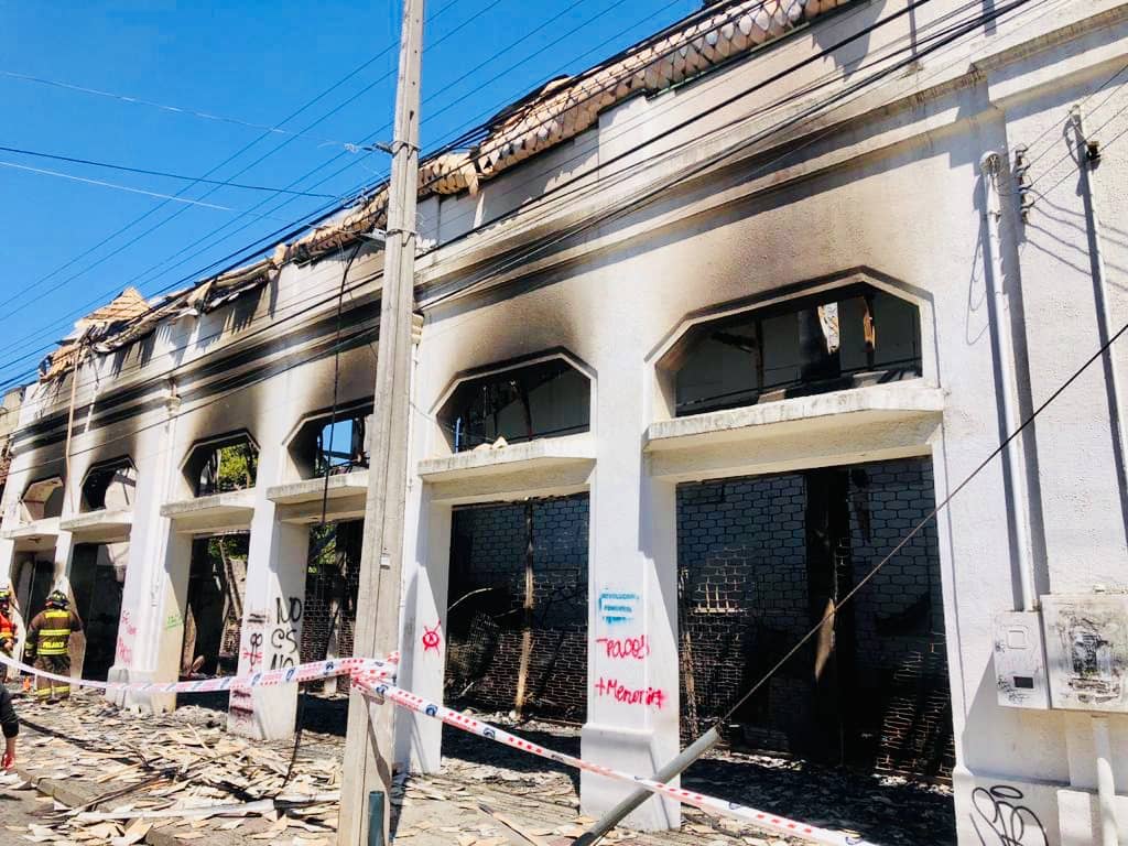 Fosis entregó apoyo a locatarios de galería comercial de Talca afectados por incendio