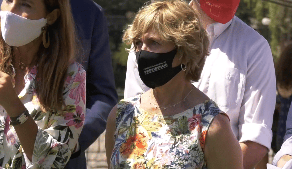 Evelyn Matthei va a la reelección en Providencia sin dejar de vista a La Moneda: "en abril veremos qué es lo que pasa"