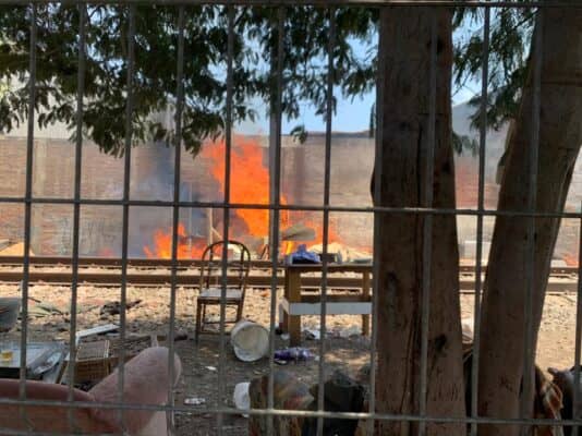 Incendio destruyó refugio de personas en situación de calle en Curicó