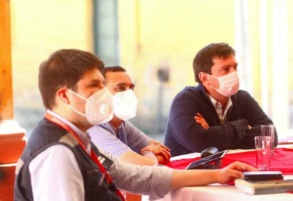 Autoridades coordinaron acciones para reducir movilidad durante cuarentena en Curicó