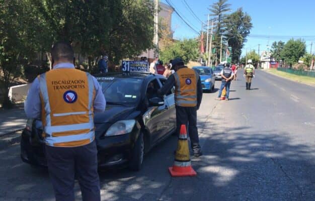 Restricción vehicular en Curicó, Linares y Talca: Balance arroja 3 mil controles y 545 infracciones en 20 días