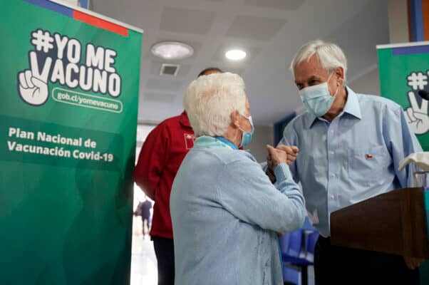 Sebastián Piñera enfatiza en que el plan de vacunación no significa que la pandemia haya terminado